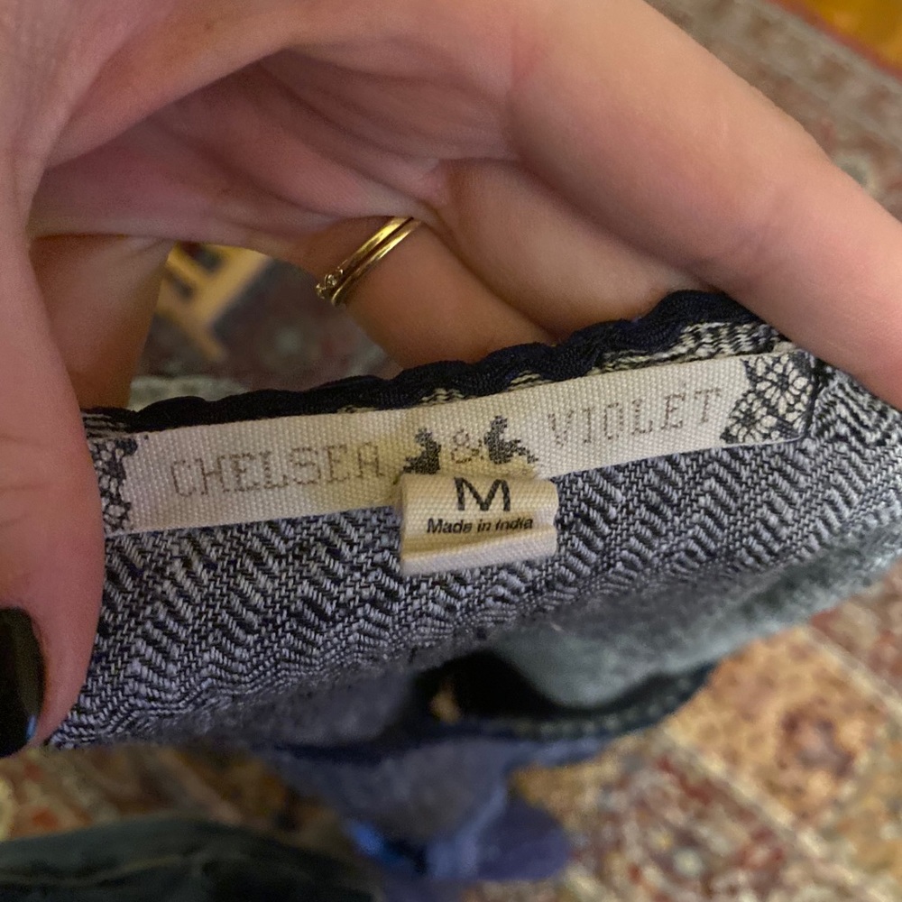 Chelsea & Violet • Embroidered, High-Low Tank Top - Picture 3 of 3